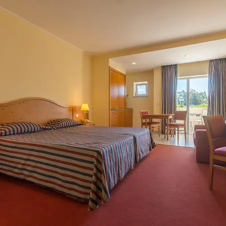 Amazonia Turisticos Aparthotel 4*