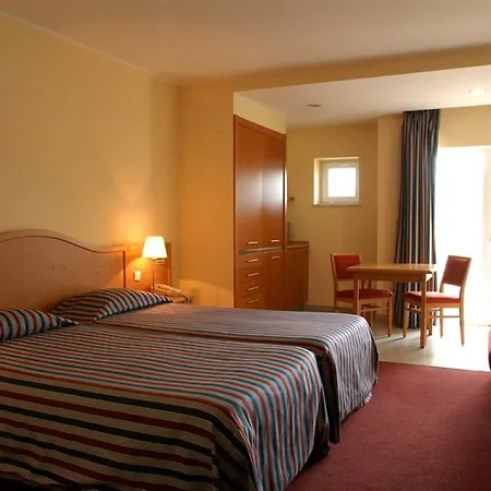 Amazonia Turisticos 4* Palmela