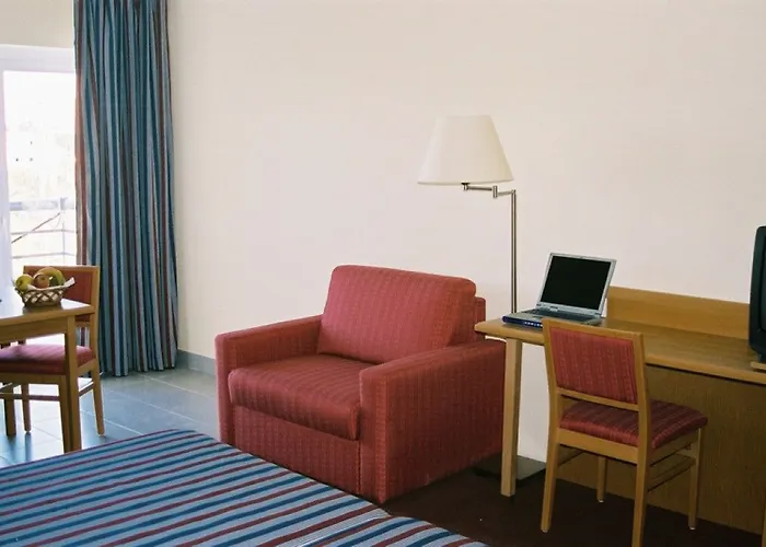 Amazonia Turisticos Aparthotel 4*